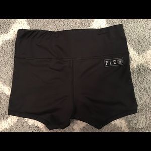 Size S Black Fleo Booty Short in GUC